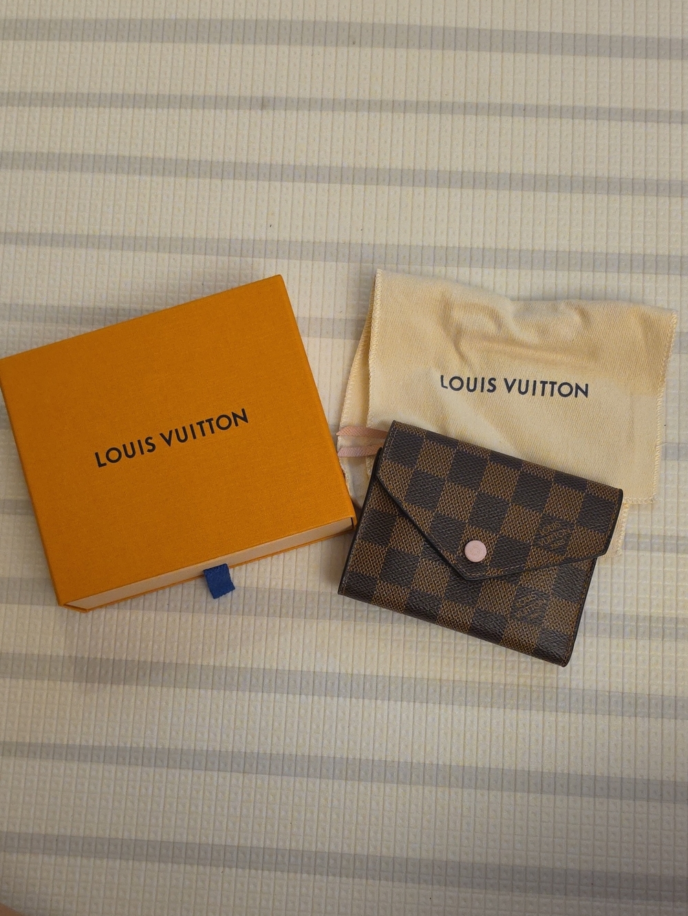 Authentic Louis Vuitton Damier Ebene Card Holder Wallet with Pink Snap